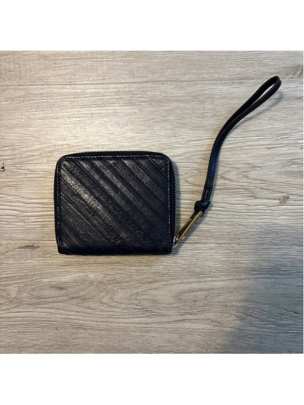 Margot New York Black Leather Wristlet Wallet. Very Clean! - Picture 1 of 9